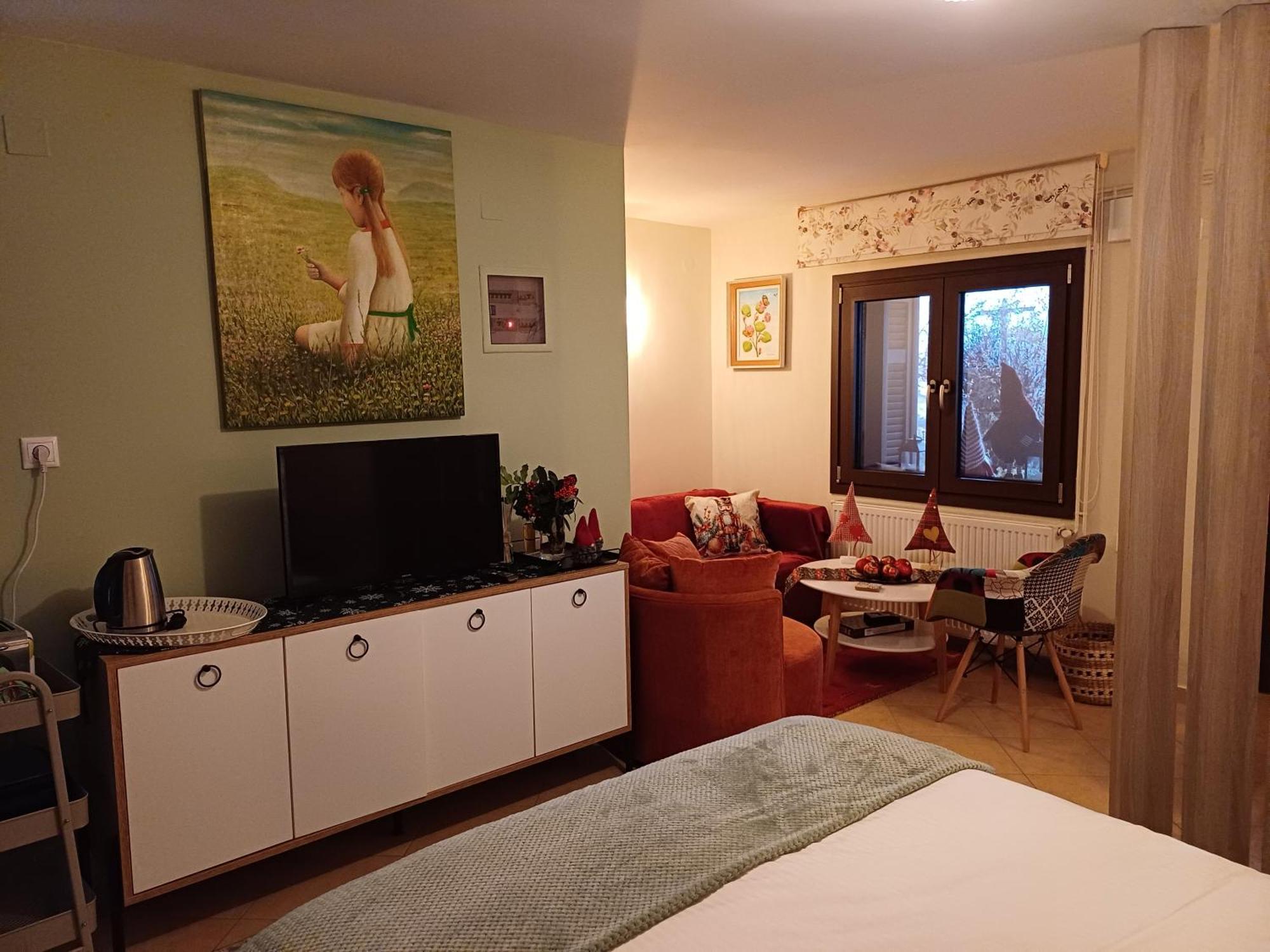 Apartamento Το Σπίτι Της Ευτυχίας Στούντιο Karpenísion Exterior foto